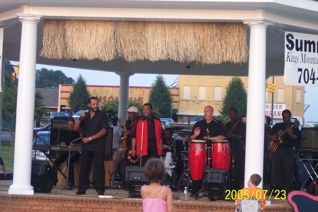Maurice Williams & the Zodiacs